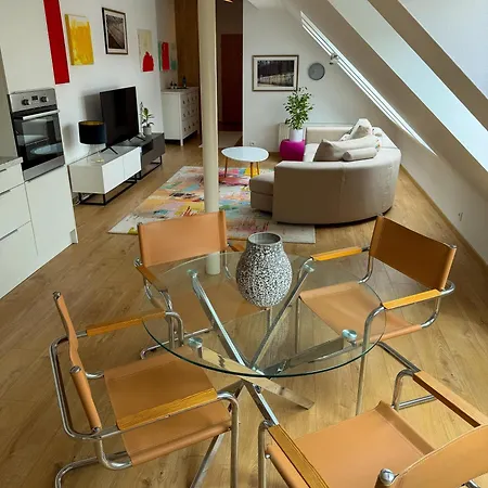 Bright And - Modern Flat Pozsony